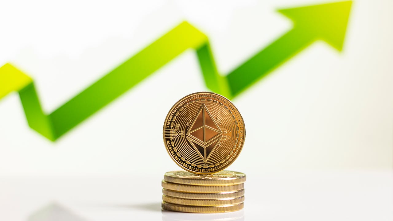 Where to Buy Spot Ethereum ETFs in 2025: A Complete Guide