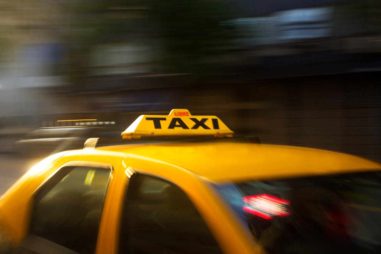 Who’s Winning the Robotaxi Race in 2025? Waymo, Cruise, Apollo & More
