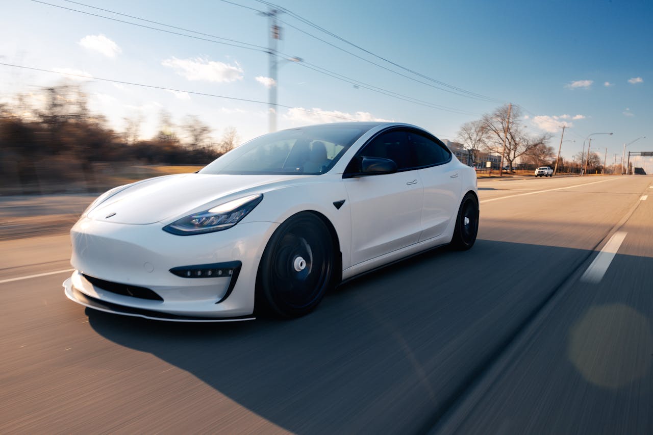 How to Transfer Tesla FSD Between Owners in 2025