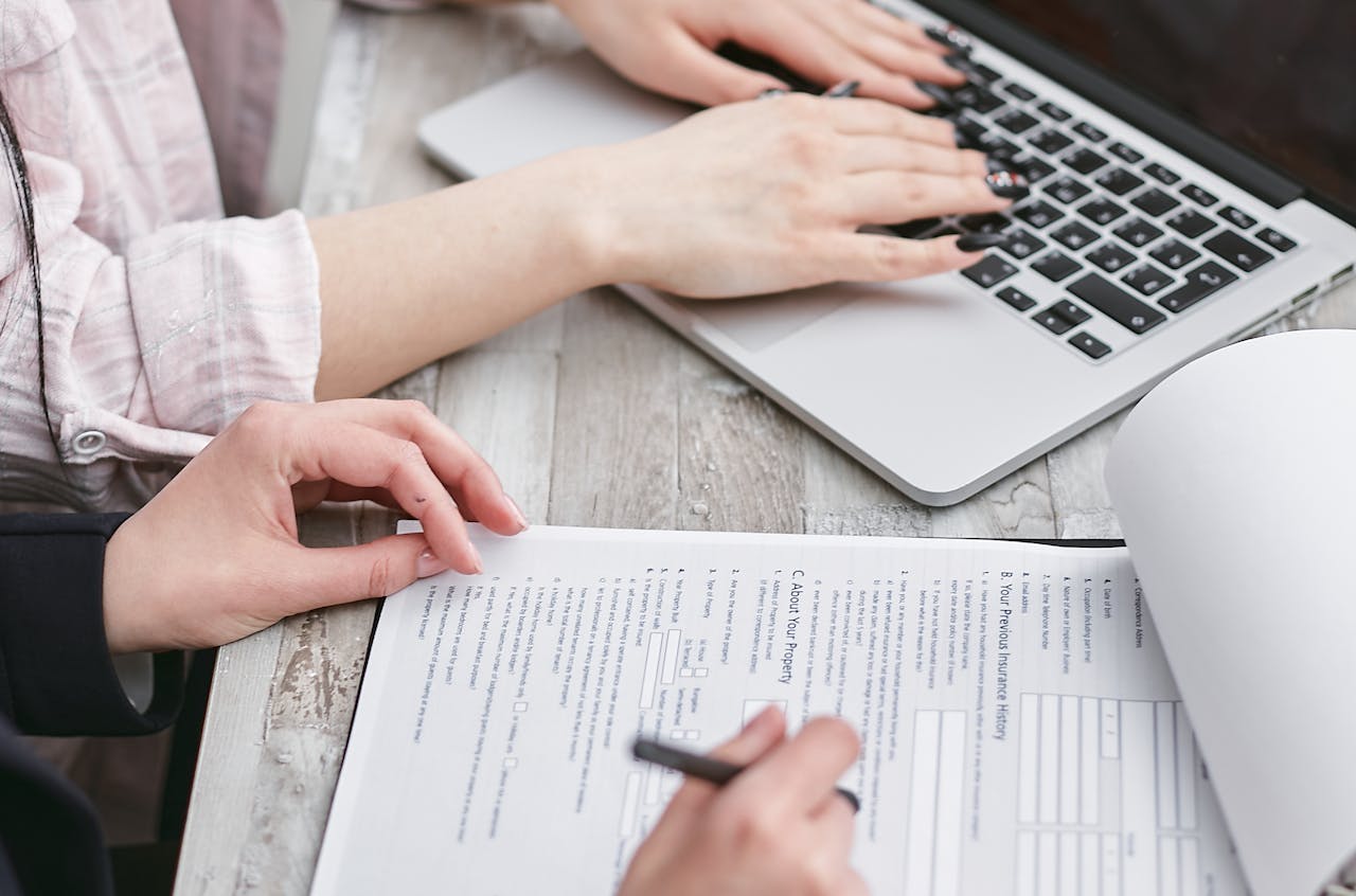 How to File a Pet Insurance Claim: 2025 Step-by-Step Guide