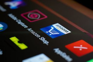 Amazon Growth Strategy: AI, E-Commerce & Logistics in 2025