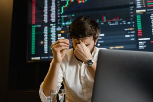 10 Essential Things You Should Know About Stocks investing in 2025