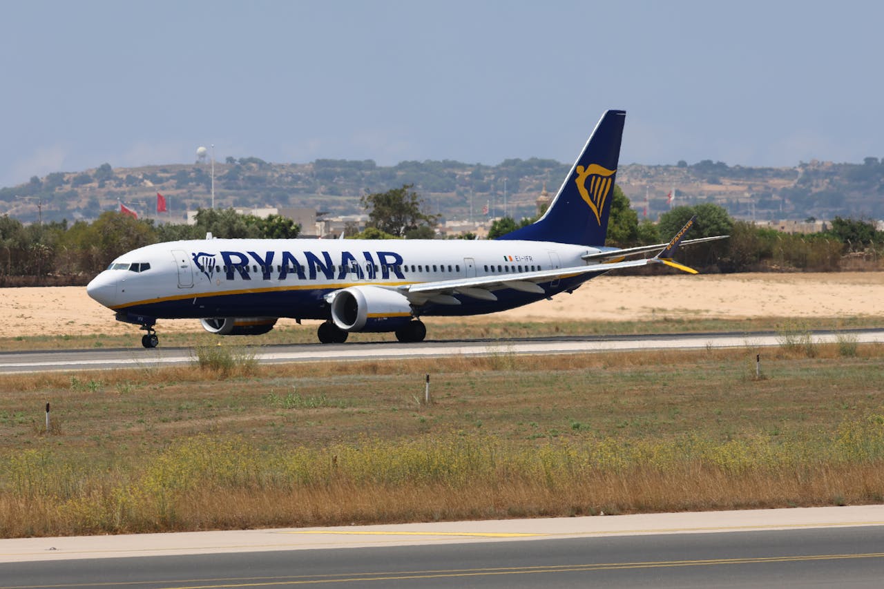 Best Travel Insurance Brands in Europe & USA 2025: Rankings and Comparison