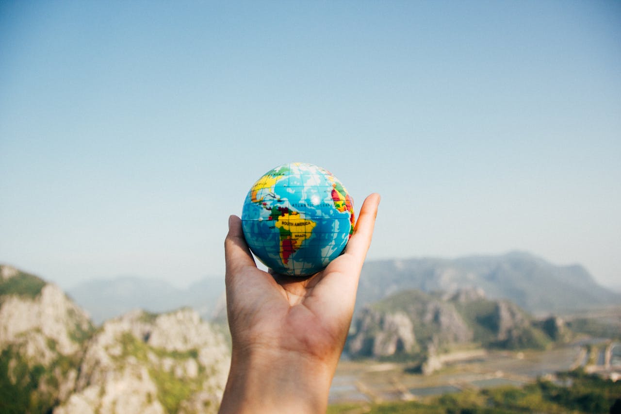 Best Way to Buy Travel Insurance Abroad in 2025