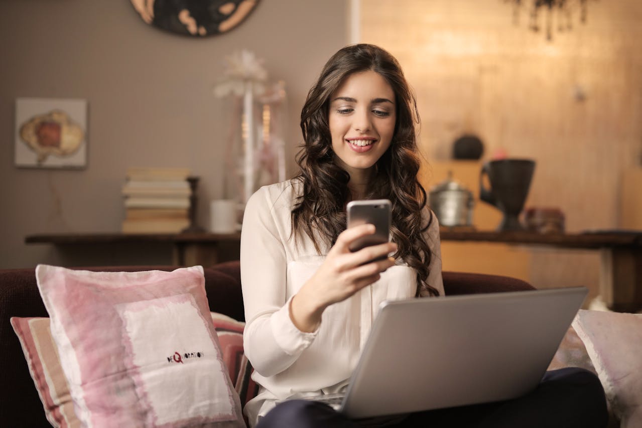 How to Verify the Authenticity of Online Stores and Trading Platforms in 2025